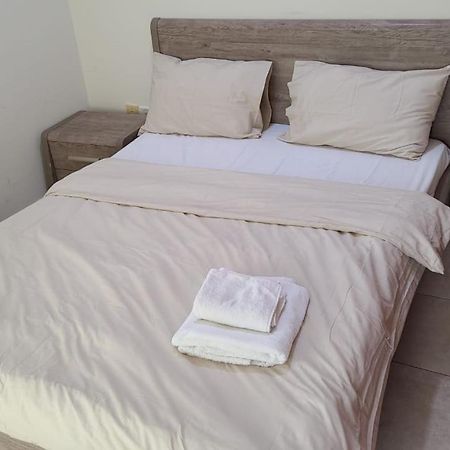 Cozy 2Bhk Near To Dmcc Metro Station -505 Leilighet Dubai Eksteriør bilde