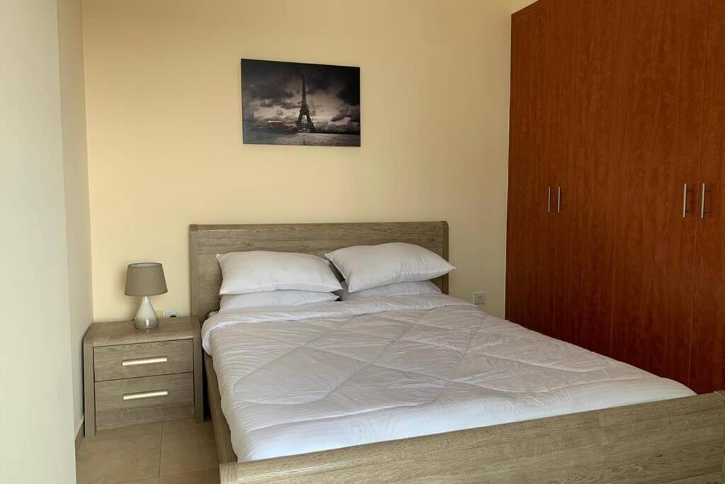 Cozy 2Bhk Near To Dmcc Metro Station -505 Leilighet Dubai Eksteriør bilde