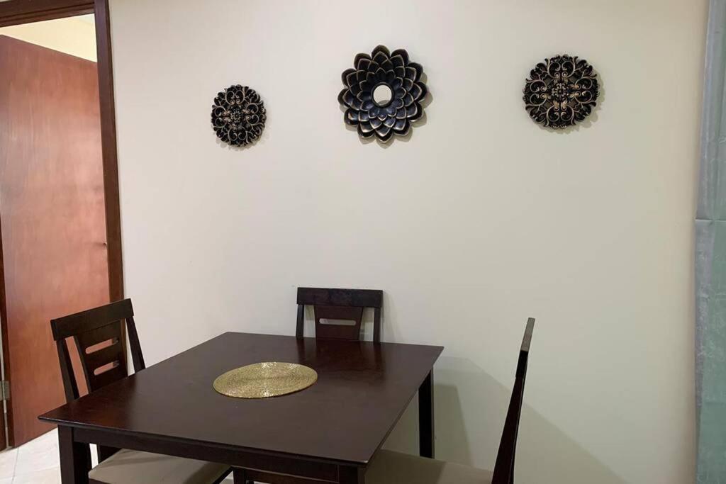 Cozy 2Bhk Near To Dmcc Metro Station -505 Leilighet Dubai Eksteriør bilde